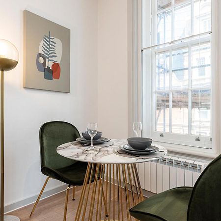 Stylish 1 Bed Flats In Soho, Next To Piccadilly Circus And Trafalgar Square London Luaran gambar