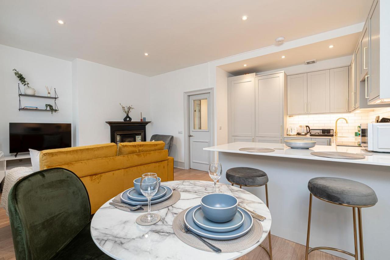Stylish 1 Bed Flats In Soho, Next To Piccadilly Circus And Trafalgar Square London Luaran gambar
