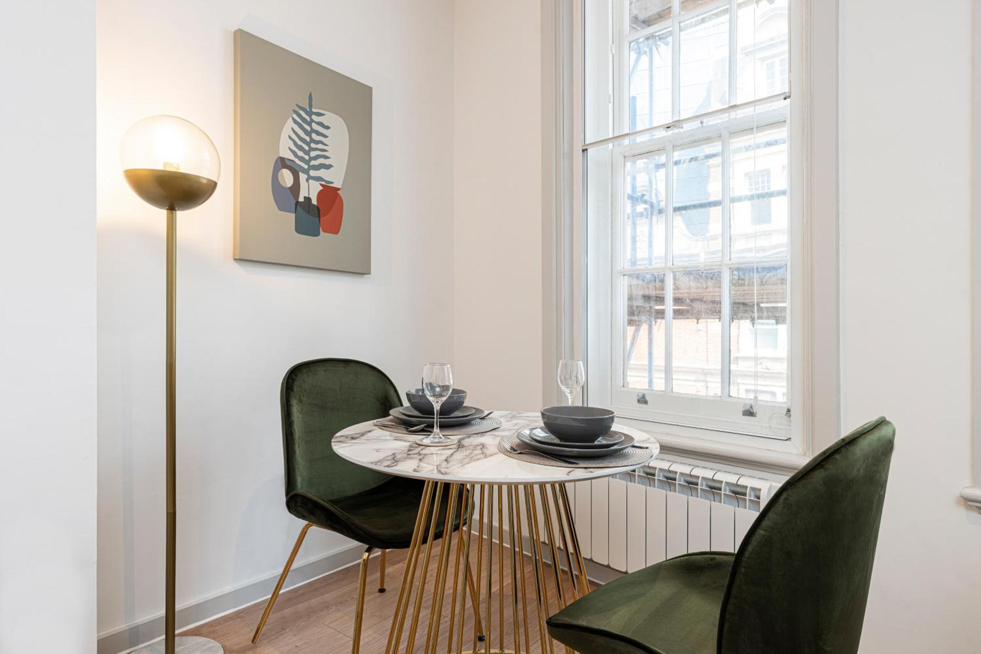 Stylish 1 Bed Flats In Soho, Next To Piccadilly Circus And Trafalgar Square London Luaran gambar